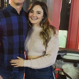 Meet your Posher, Lacee